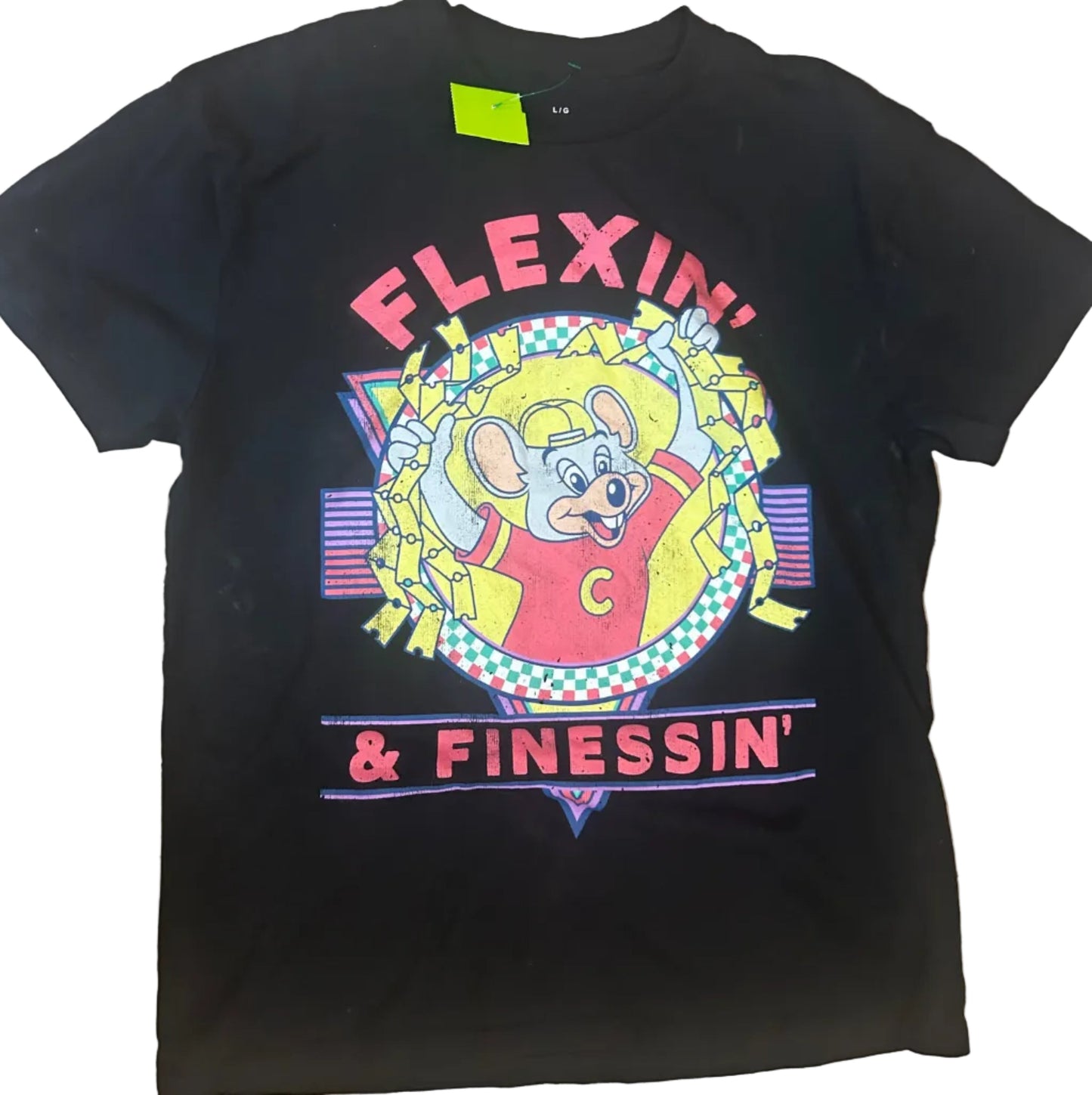 Chuck E. Cheese Flexin’ Thrifted Tee Shirt Size Large